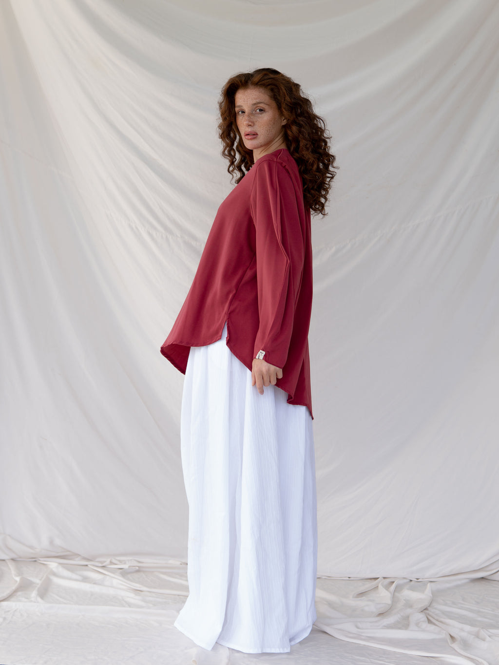 Haut Asymétrique en Crêpe – Manches Balloon