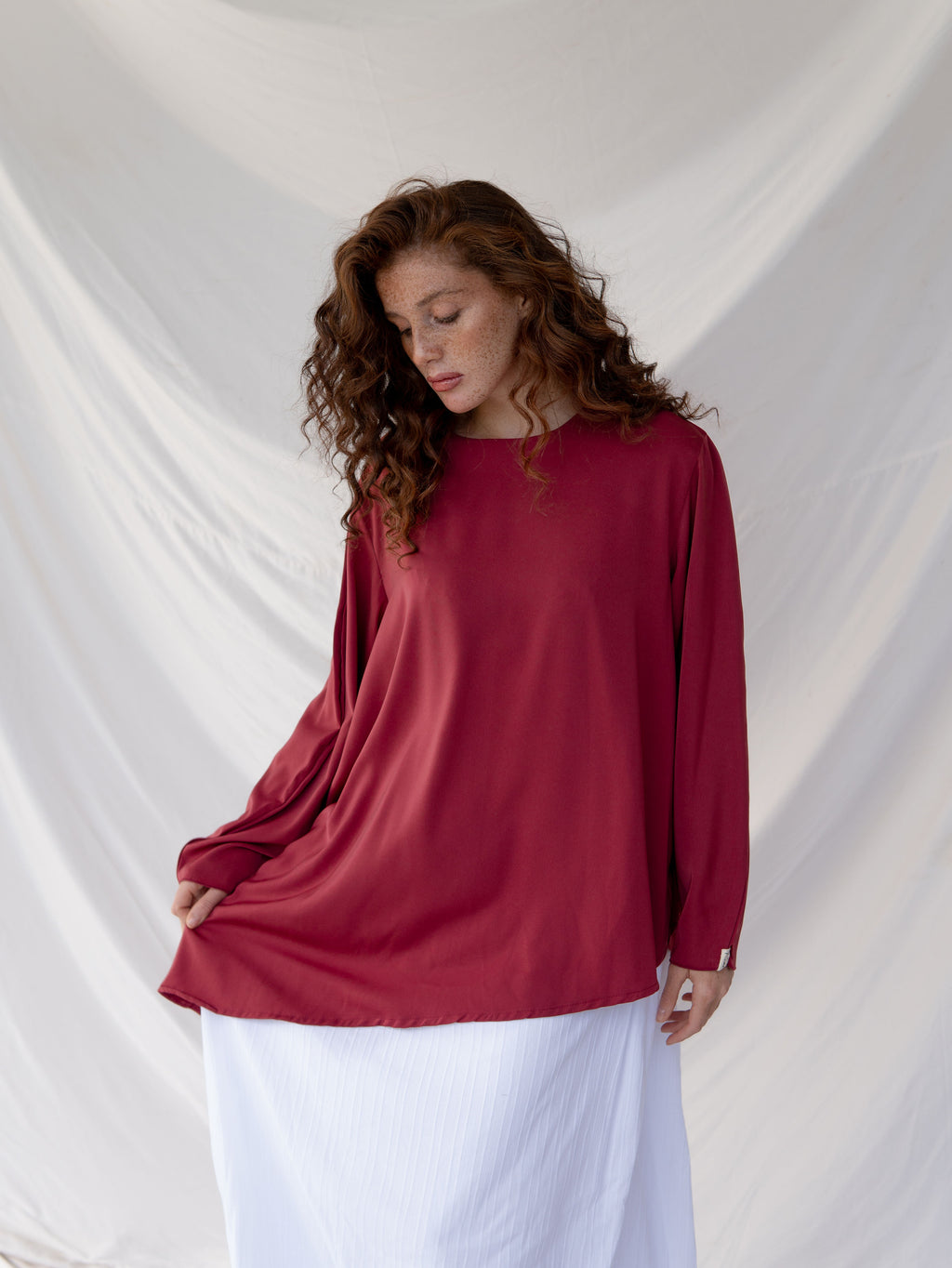 Haut Asymétrique en Crêpe – Manches Balloon