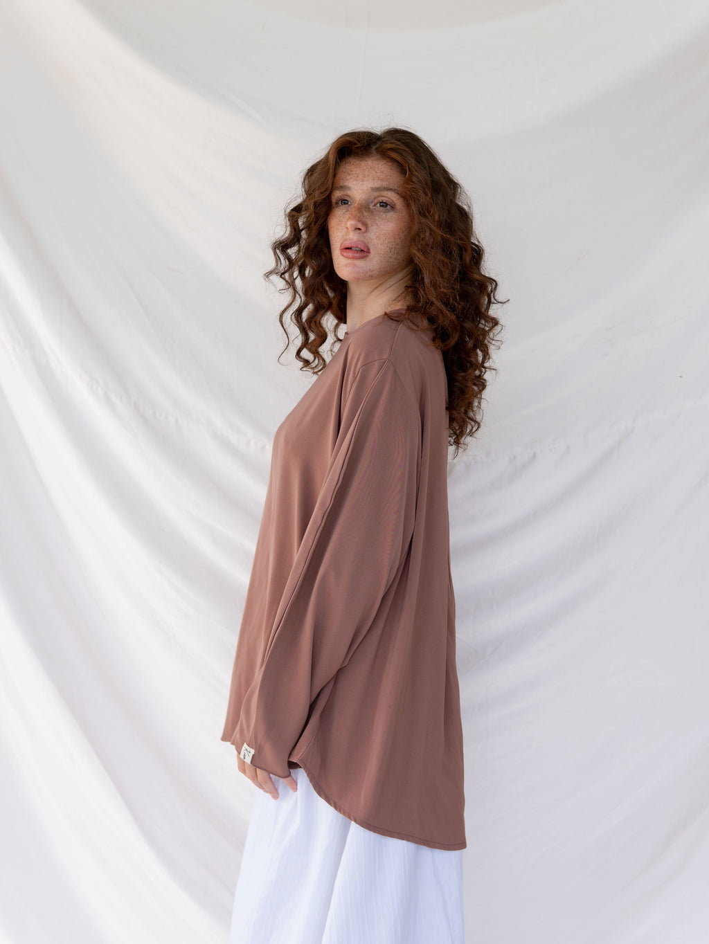Haut Asymétrique en Crêpe – Manches Balloon