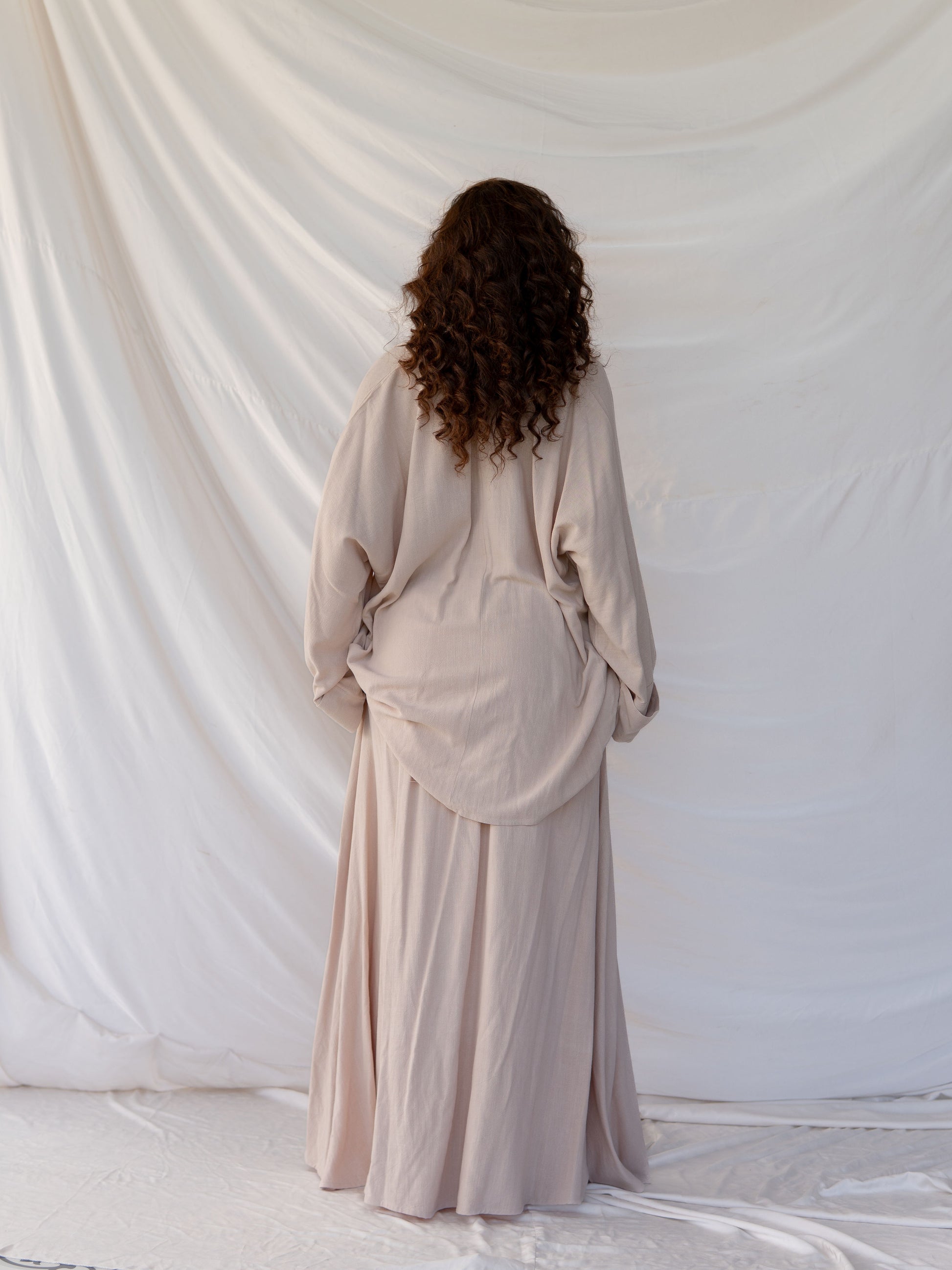 Ensemble en Lin Élégance d’Été-Haut Col Chemise & Jupe Fluide